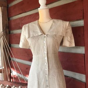 Gorgeous Vintage Dress with Sailor Collar 🍂